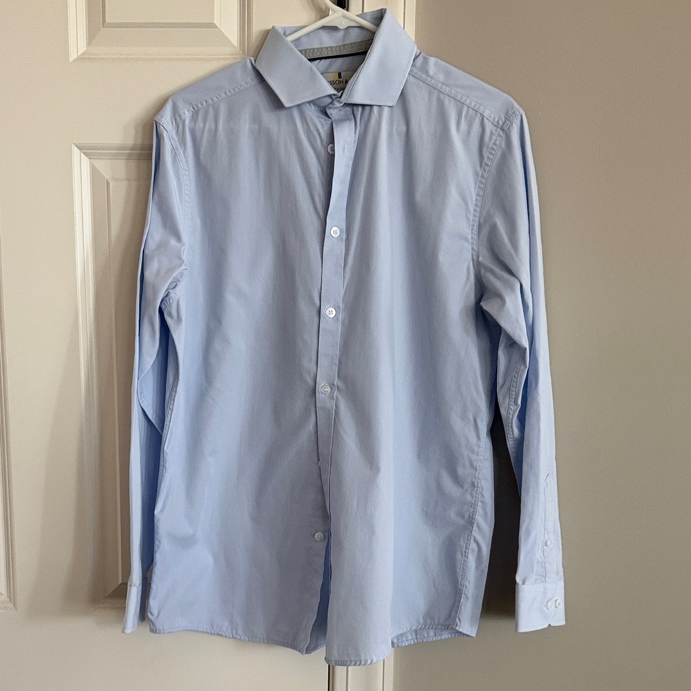 Men's Light Blue Dress Shirt - Modern Tailored Fit
